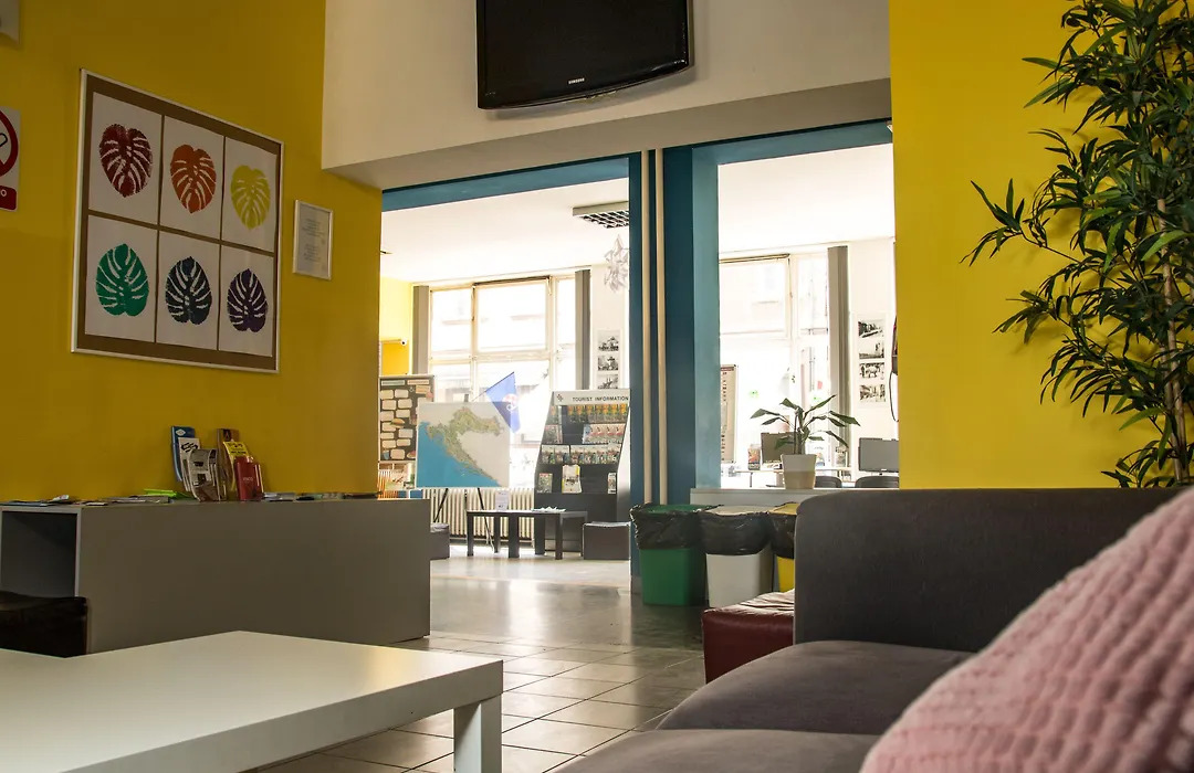 Hi Hostel Zagreb-1